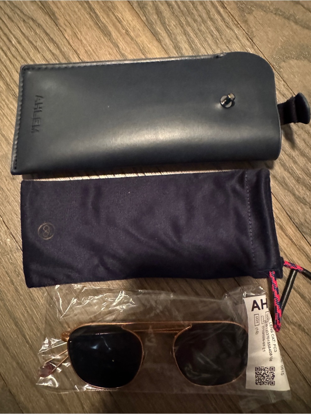 Ahlem Place d’Anvers Rose Gold sunglasses - Picture 5 of 5